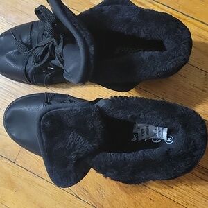 Delic 8 Women Ankle Boots Faux Fur Size 8